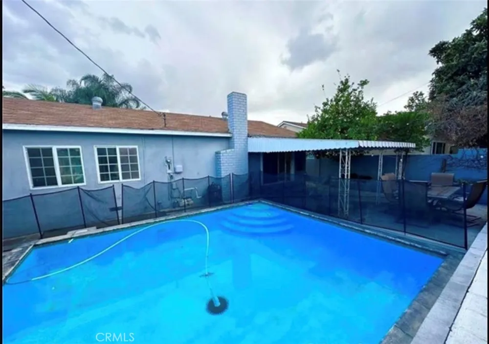 1143 9th La Puente, CA 91745