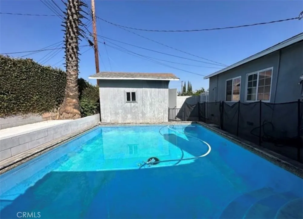 1143 9th La Puente, CA 91745