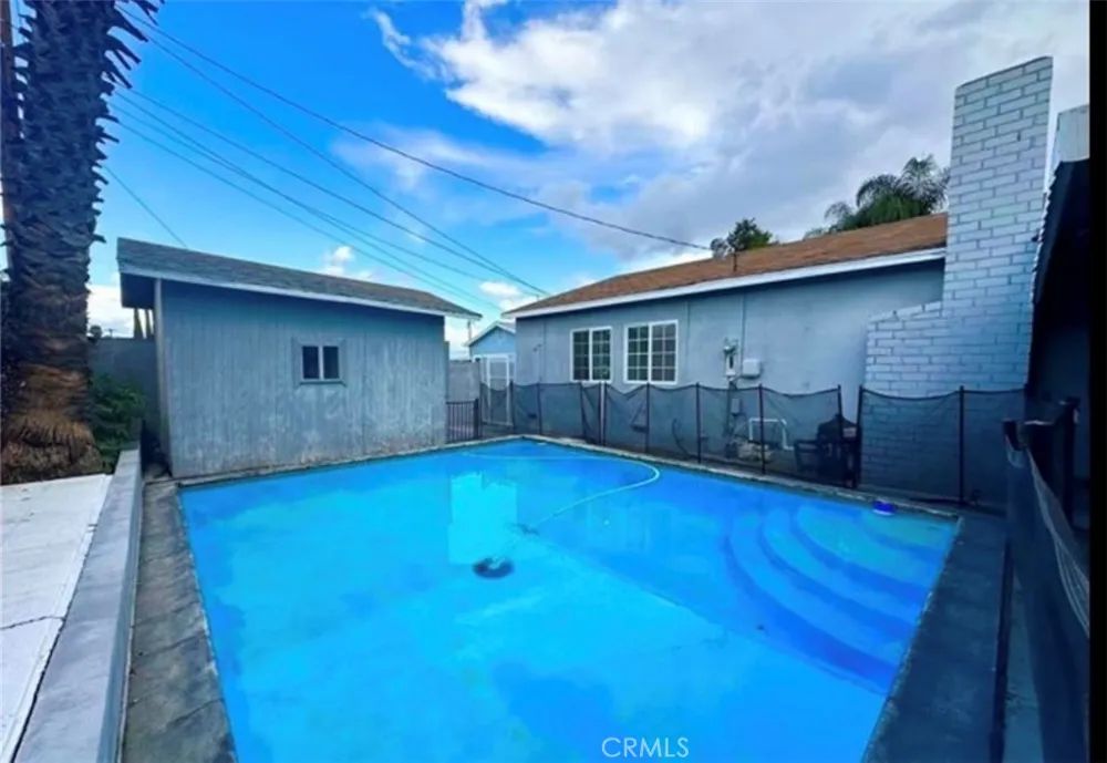 1143 9th La Puente, CA 91745