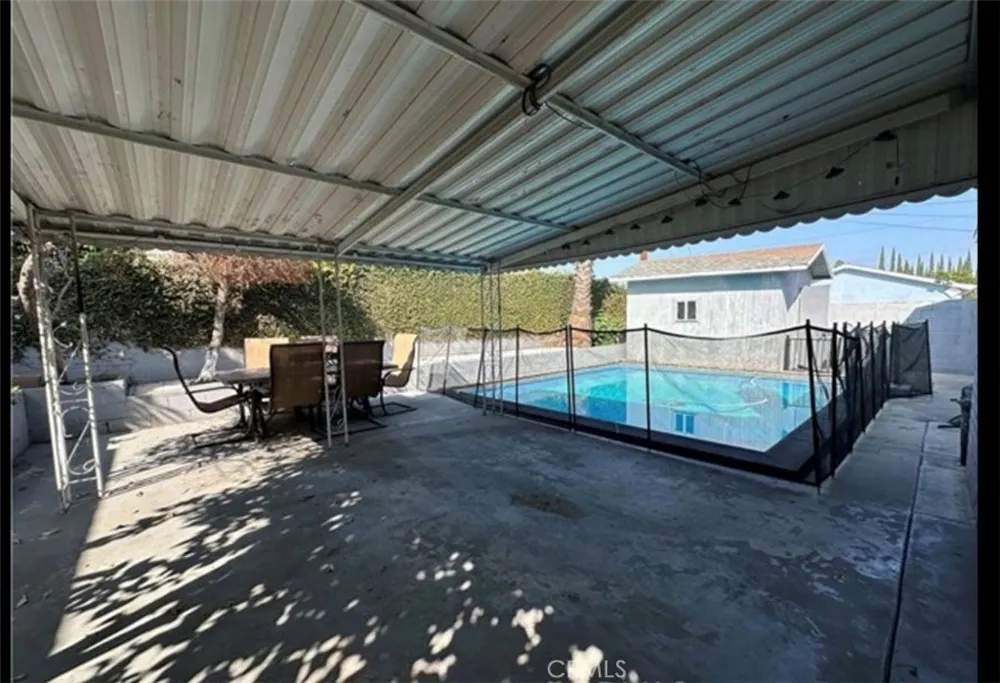 1143 9th La Puente, CA 91745