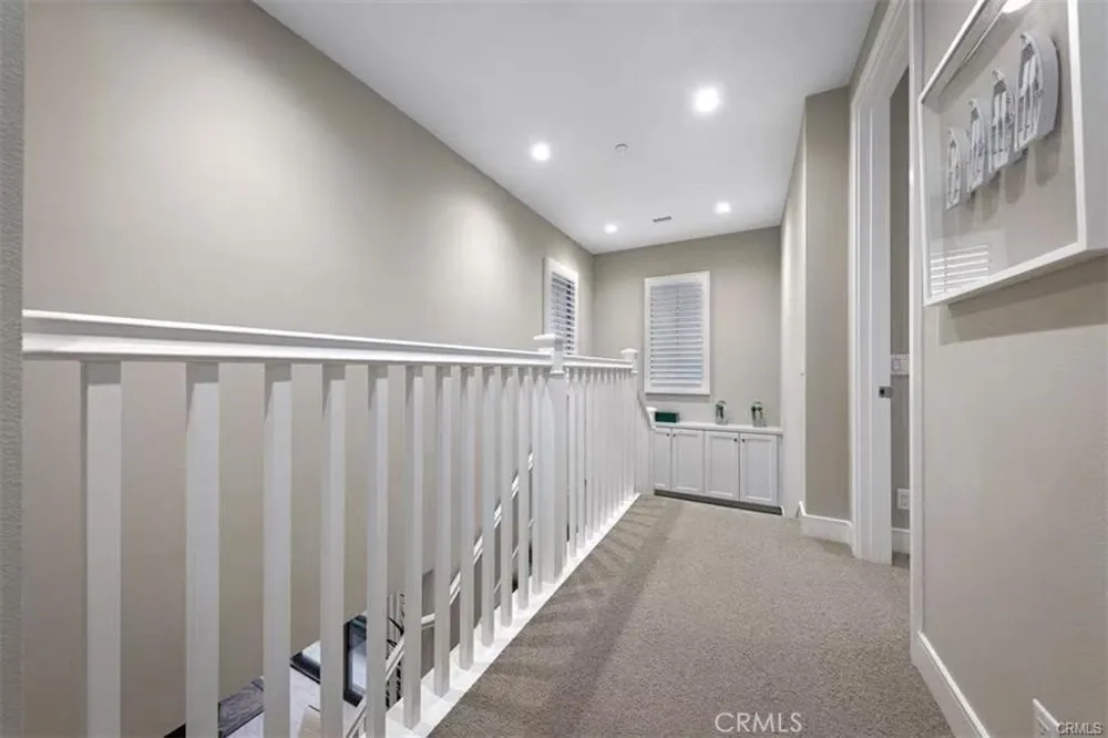 166 Villa Ridge Irvine, CA 92602