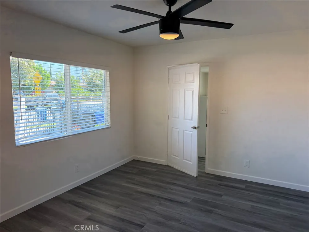 1196 W 3rd Pomona, CA 91766