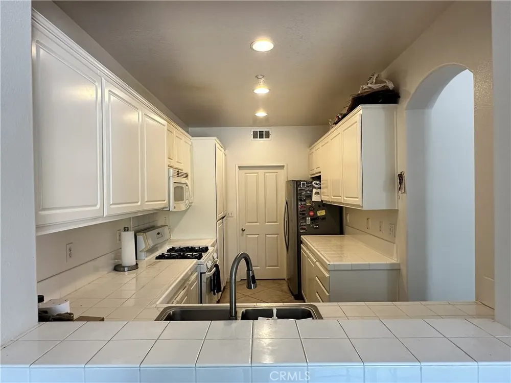 103 Sienna Ridge Mission Viejo, CA 92692