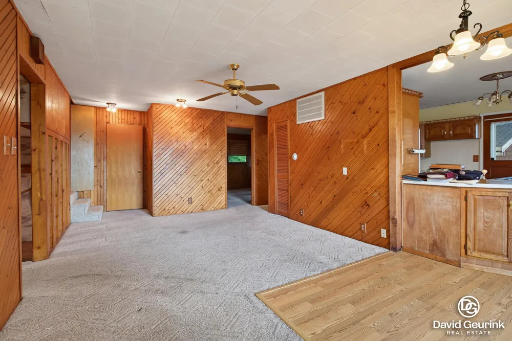 5996 122nd Avenue Fennville, MI 49408