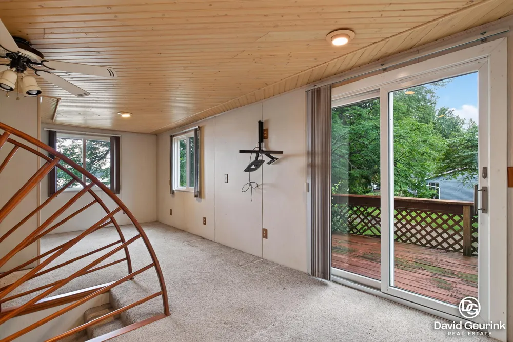 5996 122nd Avenue Fennville, MI 49408