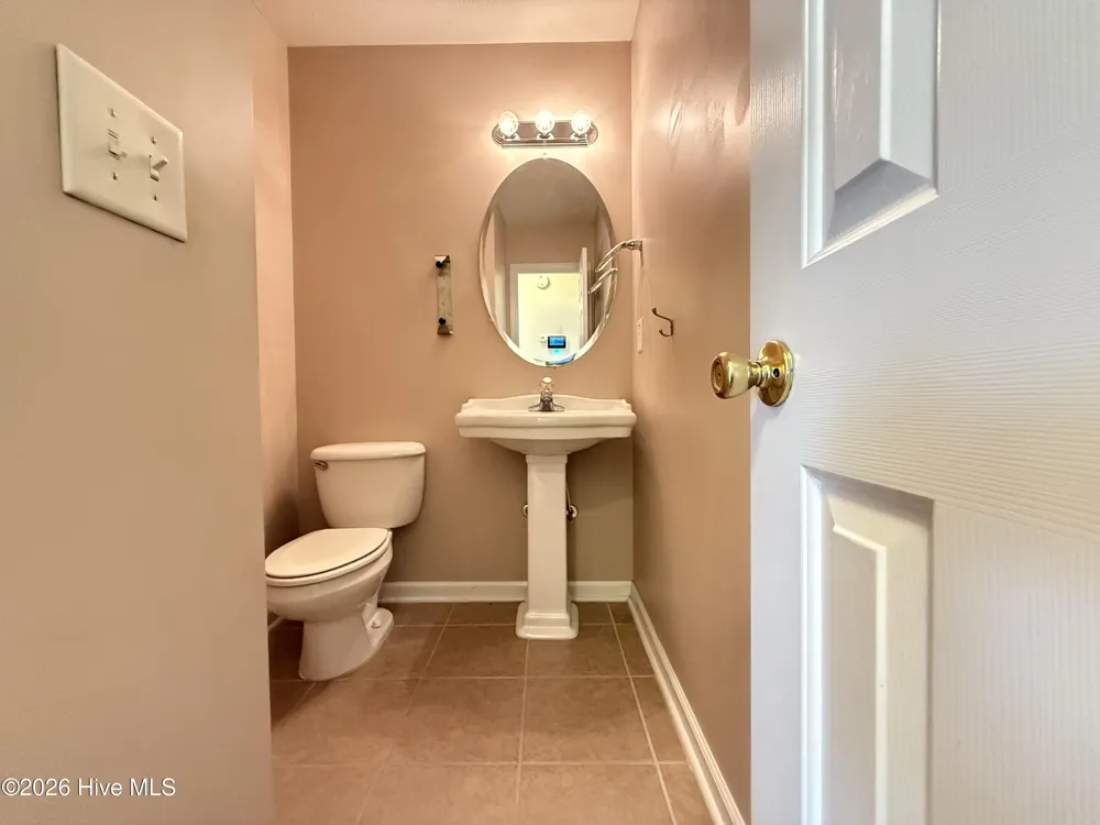157 Mendover Drive Jacksonville, NC 28546