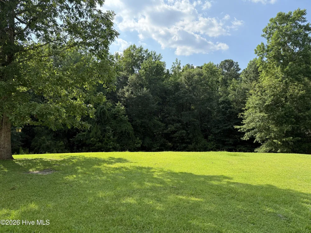 157 Mendover Drive Jacksonville, NC 28546