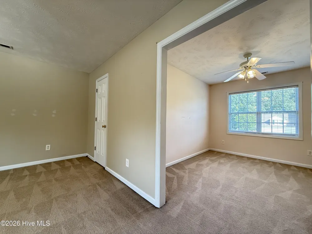 157 Mendover Drive Jacksonville, NC 28546