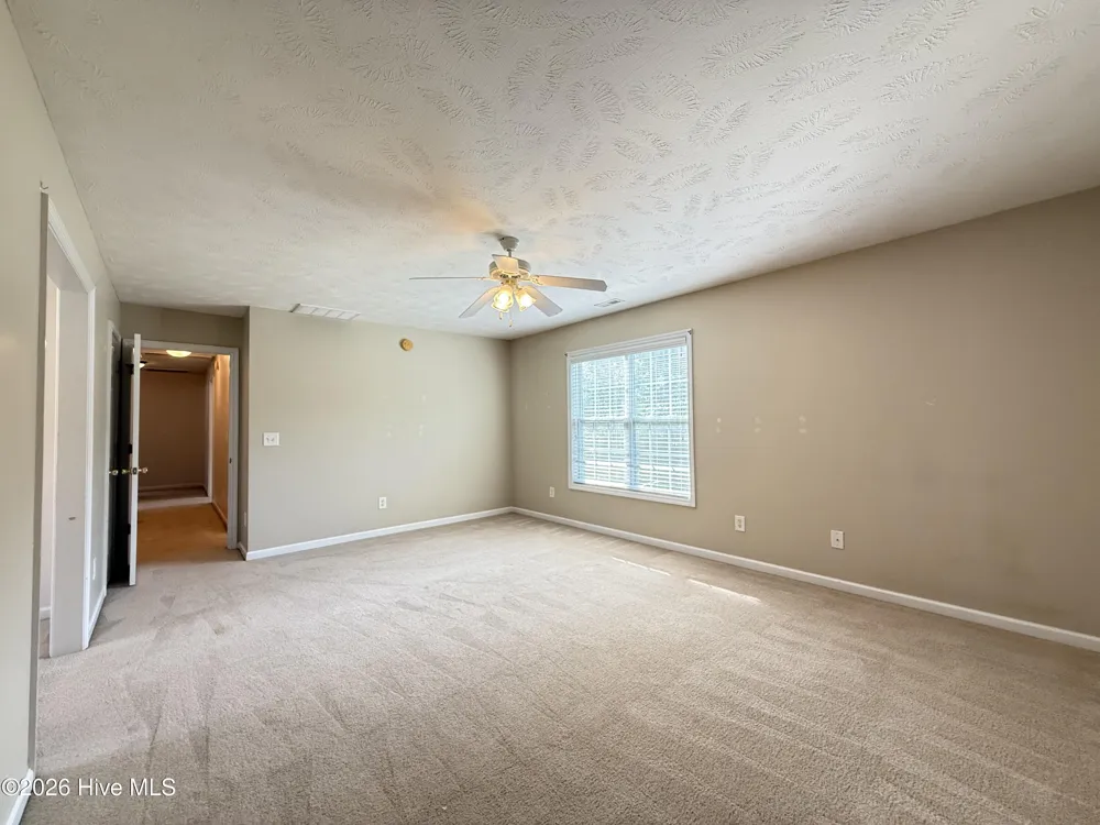 157 Mendover Drive Jacksonville, NC 28546