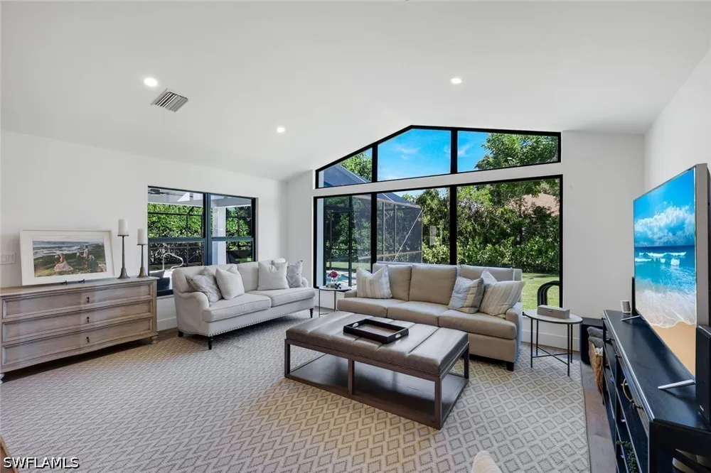 Boca Avenue Naples, FL 34109