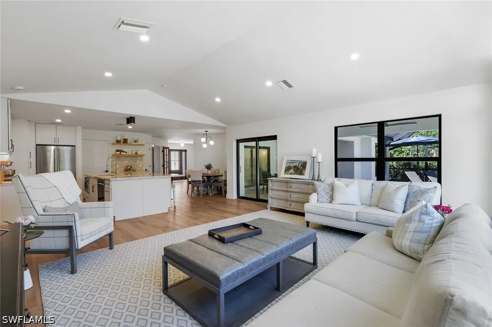 Boca Avenue Naples, FL 34109