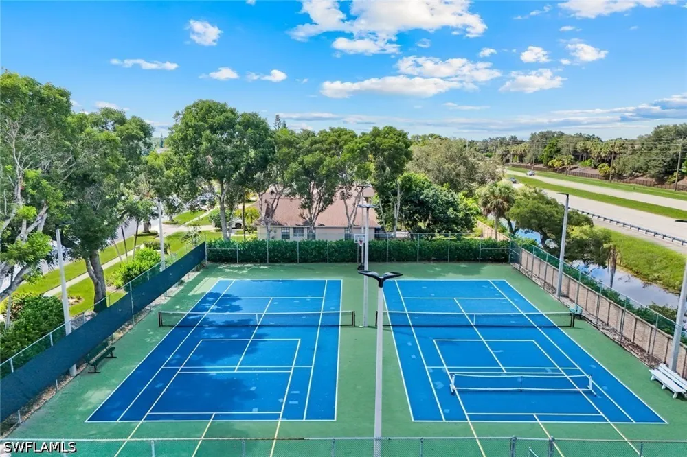 Boca Avenue Naples, FL 34109