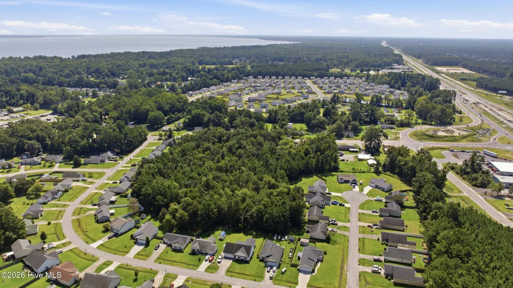 172 Oakley Drive New Bern, NC 28560