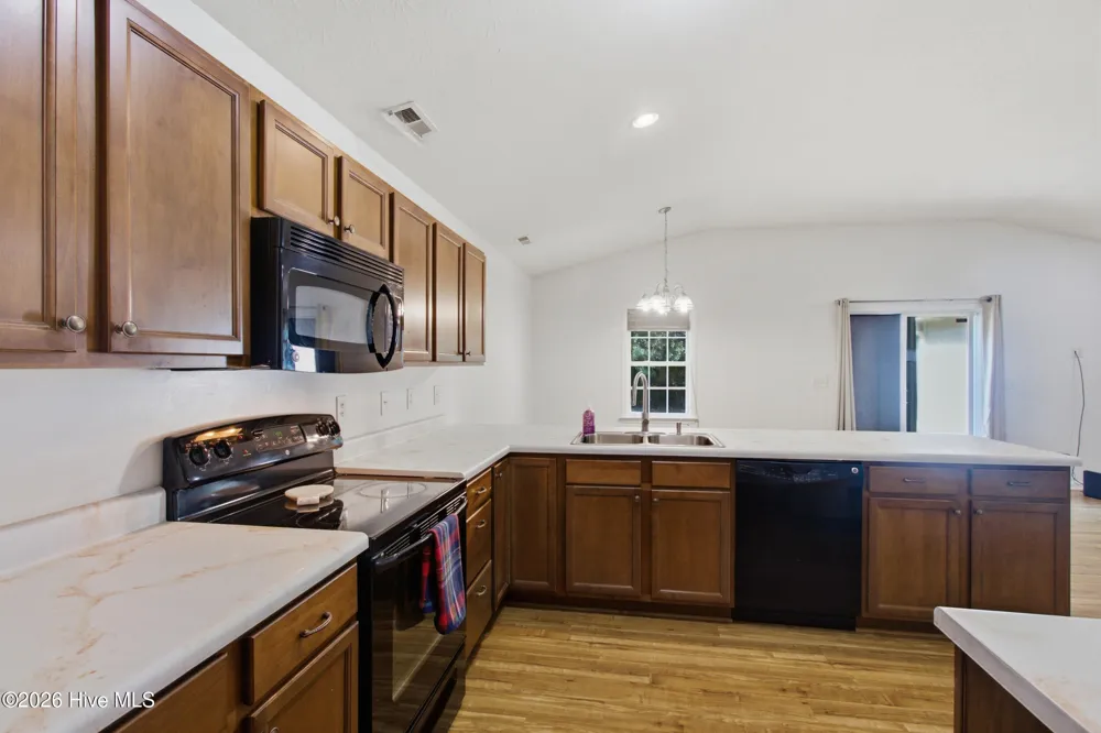 172 Oakley Drive New Bern, NC 28560