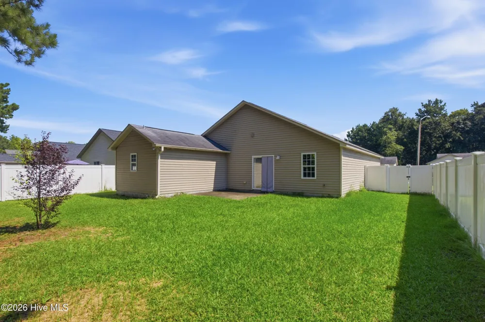 172 Oakley Drive New Bern, NC 28560