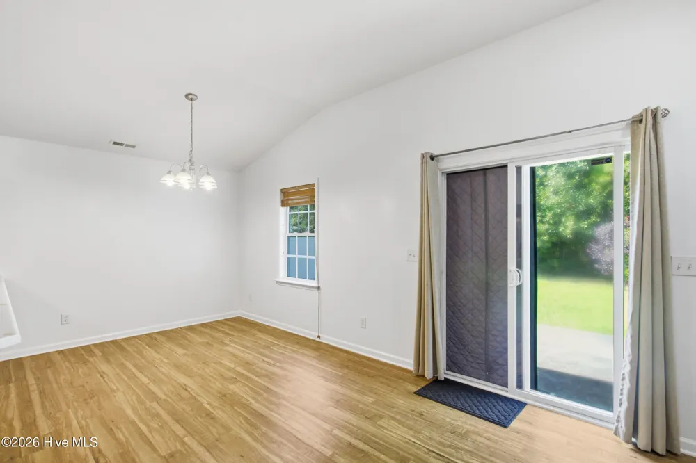 172 Oakley Drive New Bern, NC 28560