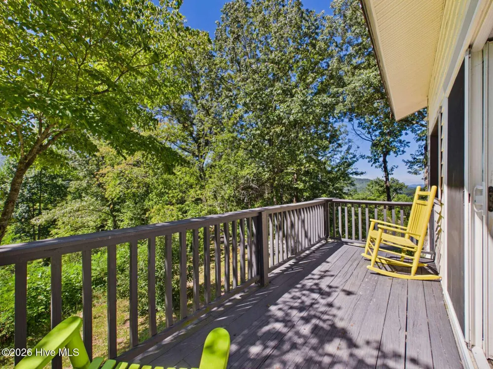 289 Bethabara Road Hayesville, NC 28904