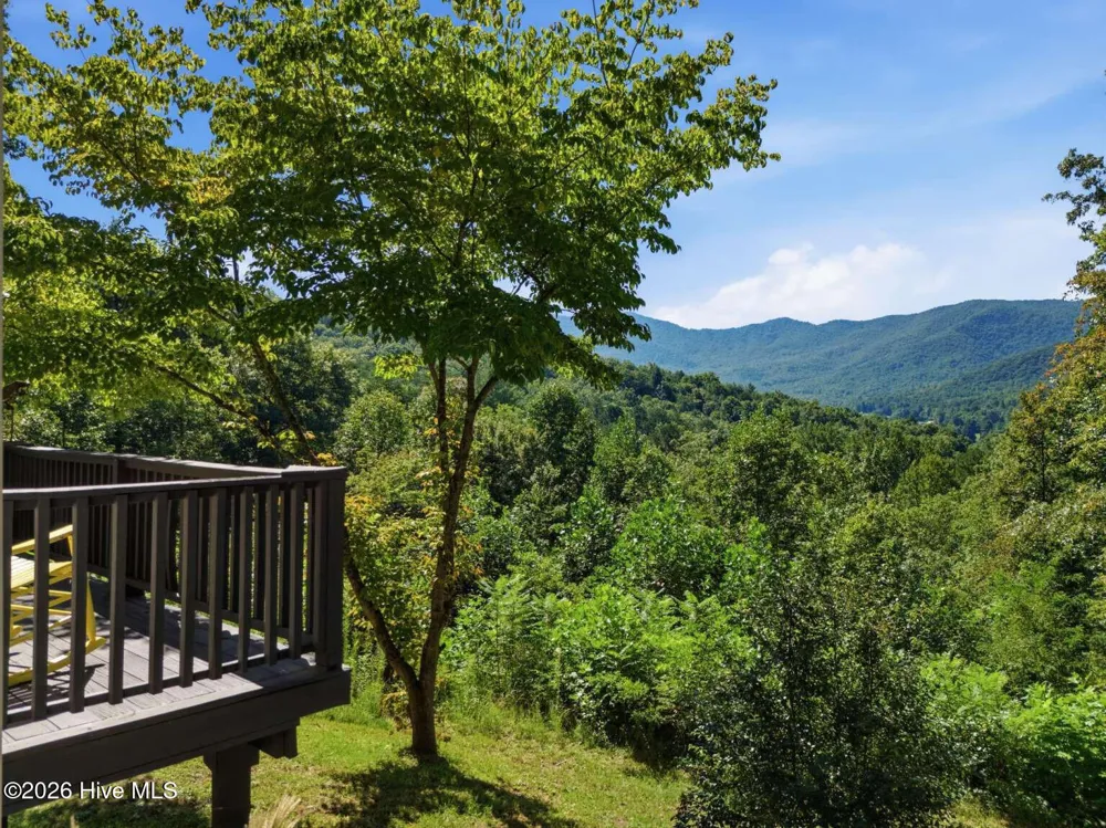 289 Bethabara Road Hayesville, NC 28904