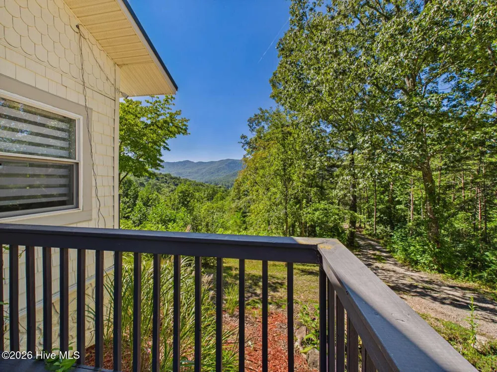 289 Bethabara Road Hayesville, NC 28904