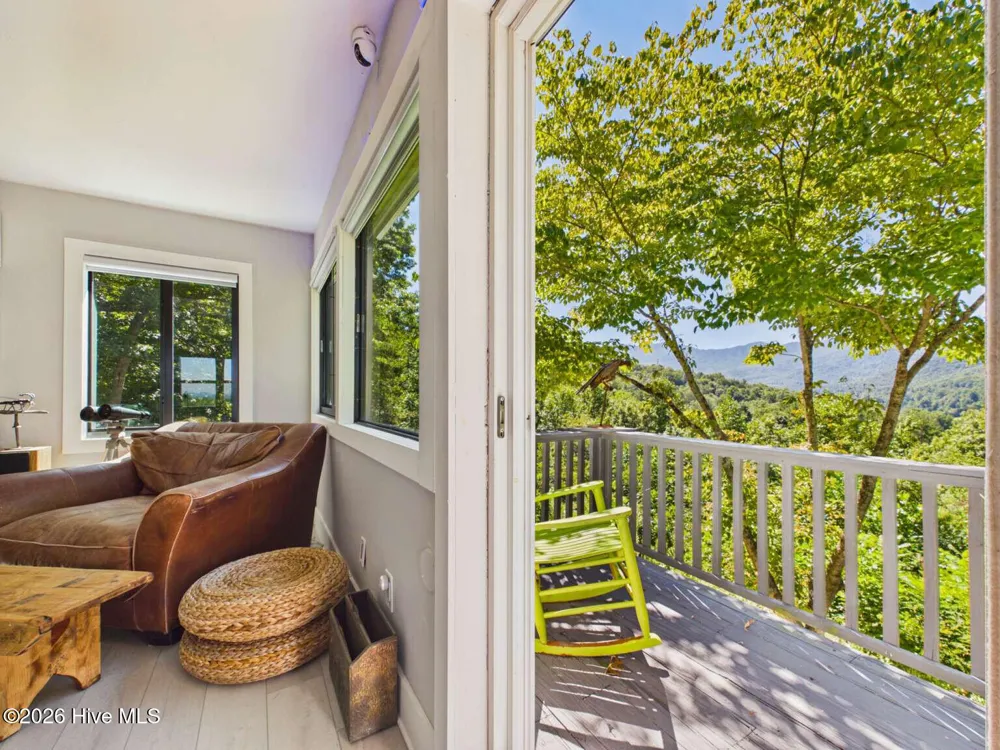 289 Bethabara Road Hayesville, NC 28904