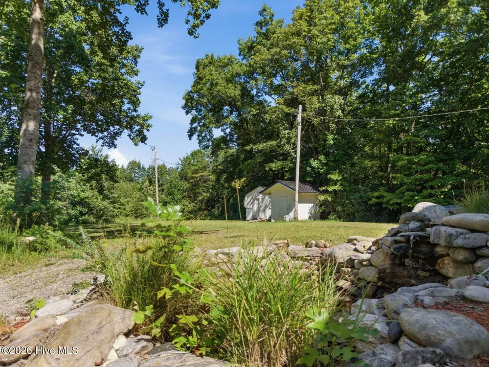 289 Bethabara Road Hayesville, NC 28904