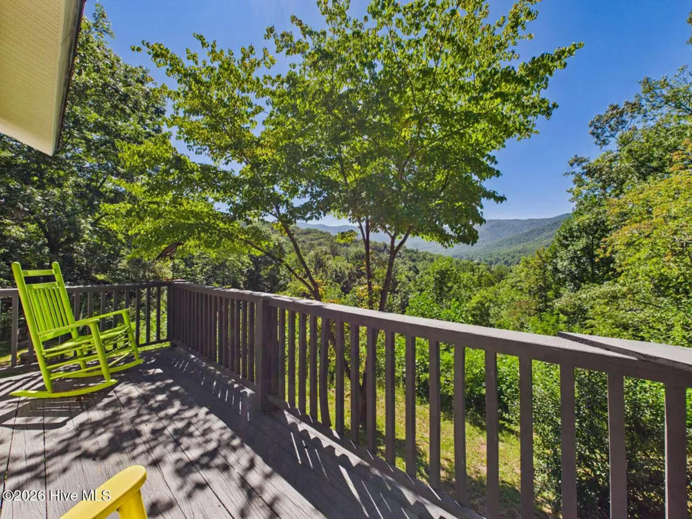289 Bethabara Road Hayesville, NC 28904