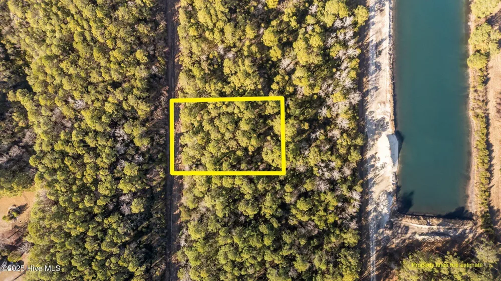 220 Kings Way Gloucester, NC 28528