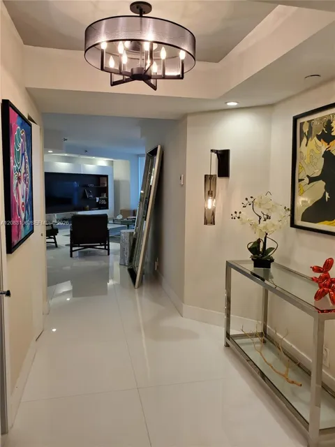 3000 Island Blvd #2603