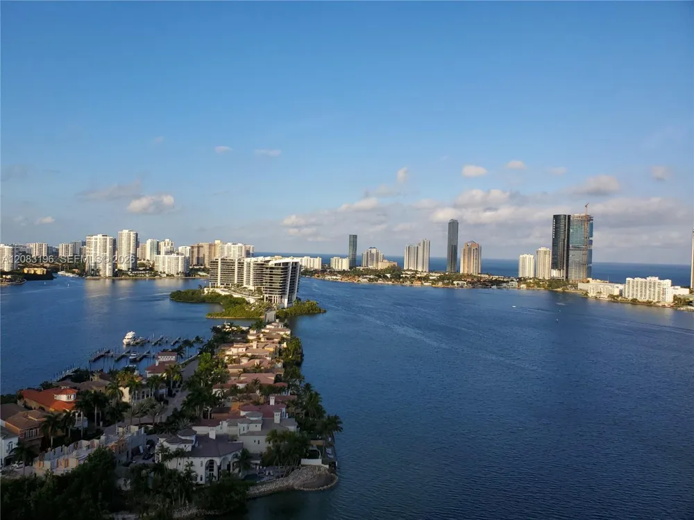 3000 Island Blvd #2603 Aventura, FL 33160