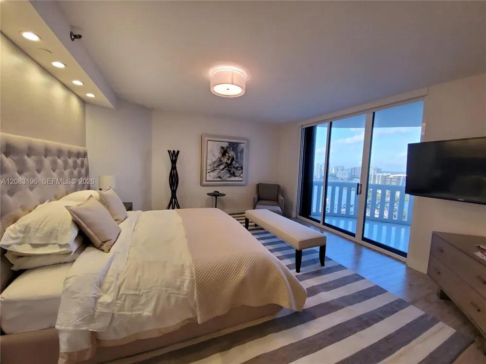 3000 Island Blvd #2603 Aventura, FL 33160