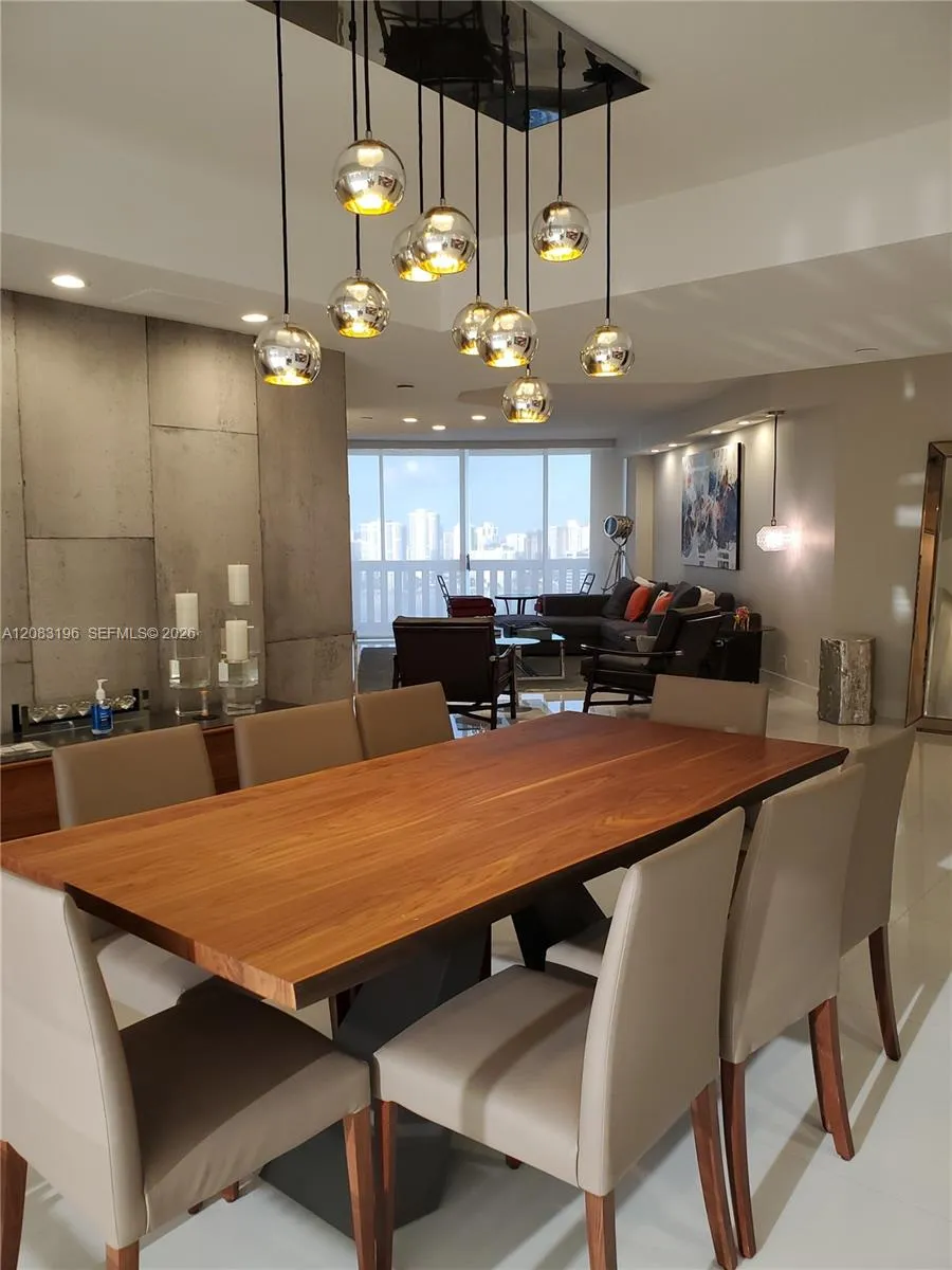 3000 Island Blvd #2603 Aventura, FL 33160
