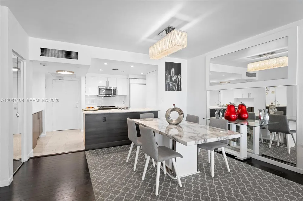 10275 Collins Ave #807 Bal Harbour, FL 33154