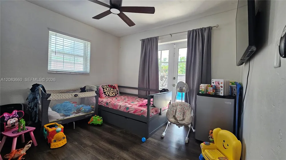 2917 NE 13th Ave Pompano Beach, FL 33064