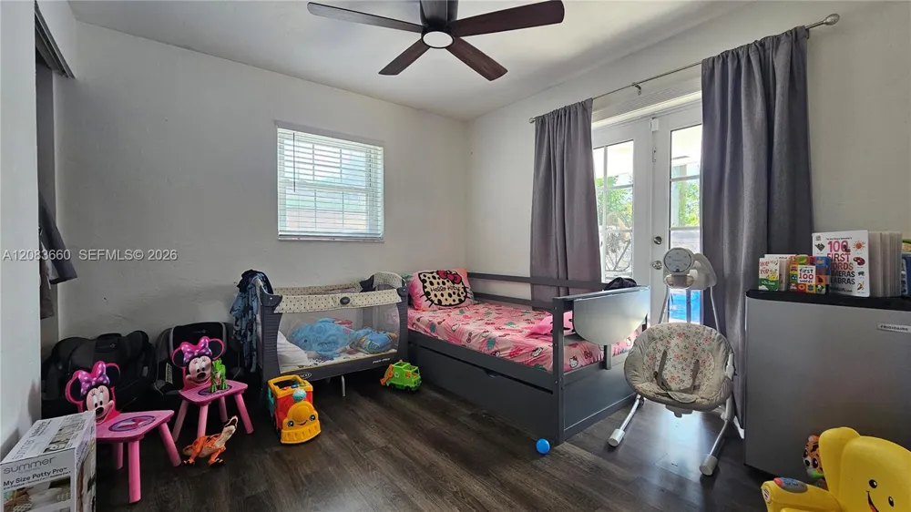 2917 NE 13th Ave Pompano Beach, FL 33064