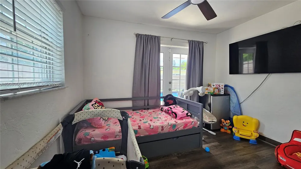 2917 NE 13th Ave Pompano Beach, FL 33064