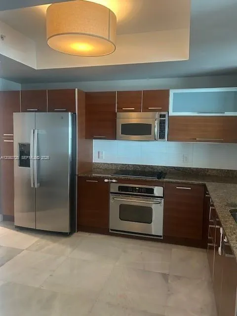 3330 NE 190th St #1719 Aventura, FL 33180