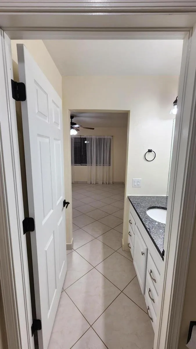 105 S RIVERSIDE DRIVE #102 Pompano Beach, FL 33062