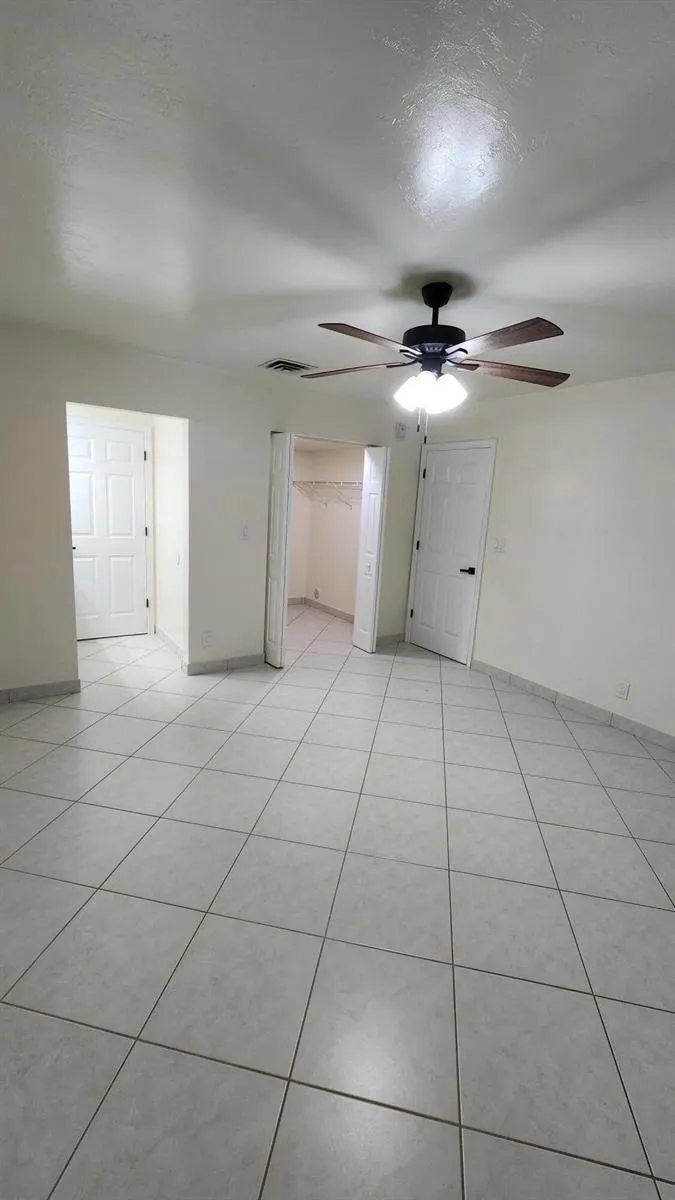 105 S RIVERSIDE DRIVE #102 Pompano Beach, FL 33062