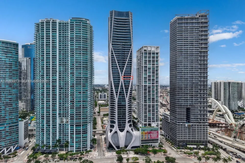 1000 Biscayne Blvd #3402 Miami, FL 33132