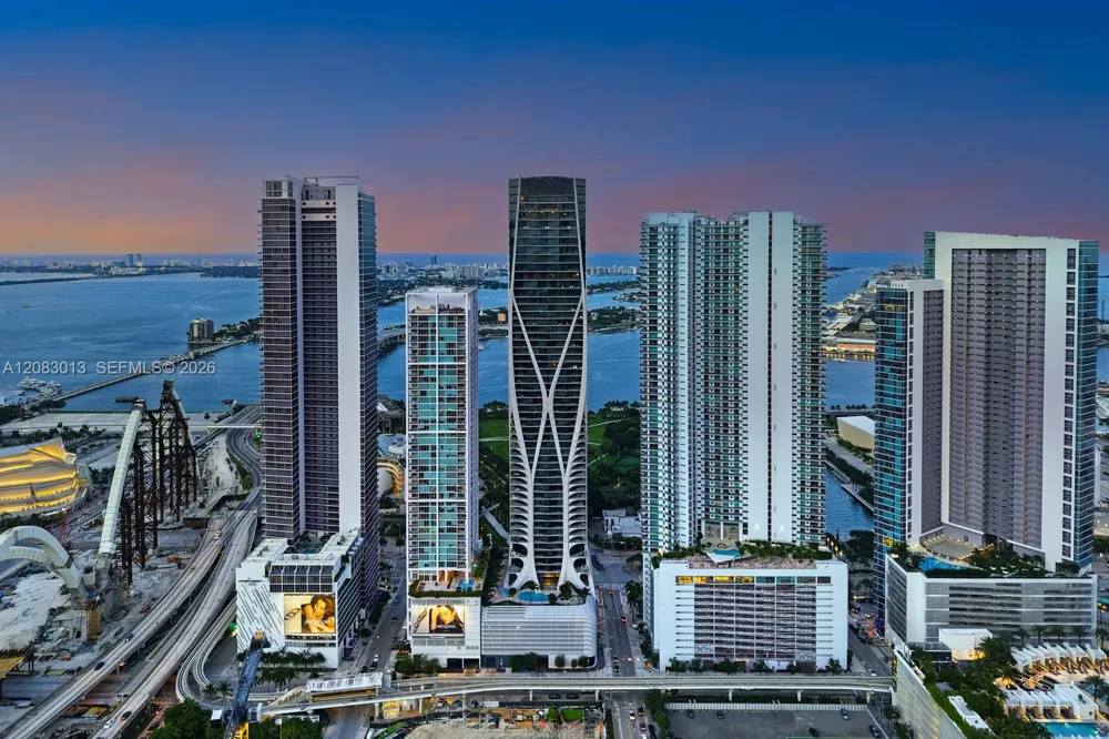 1000 Biscayne Blvd #3402 Miami, FL 33132