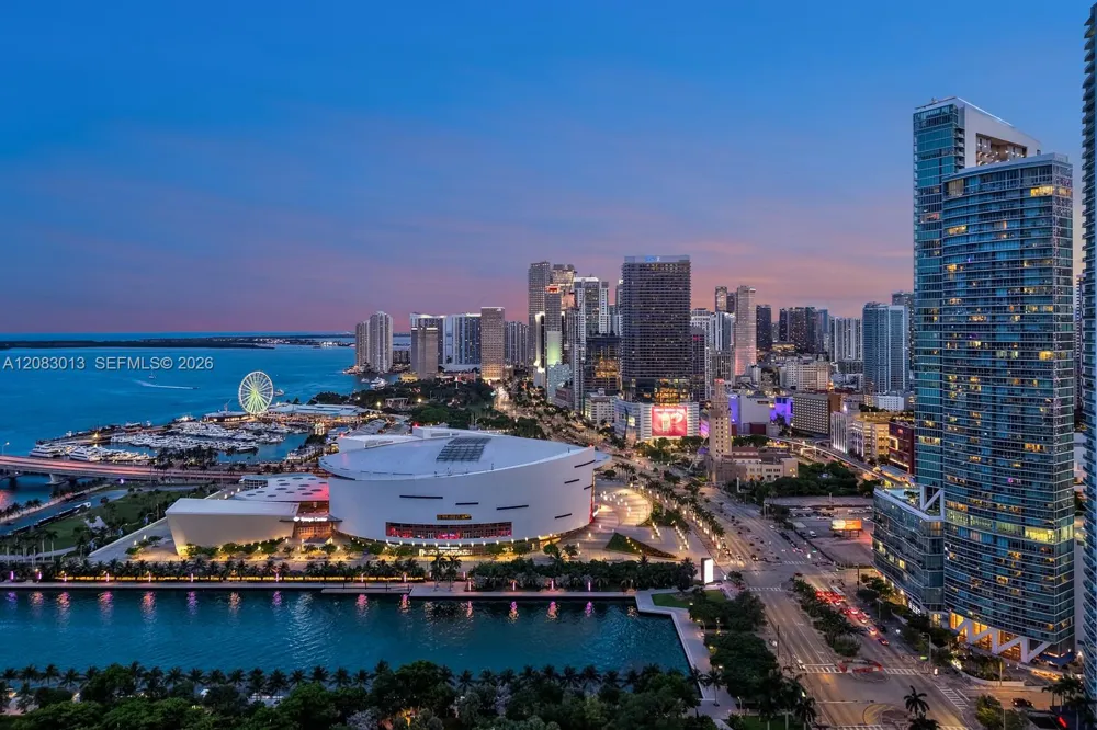 1000 Biscayne Blvd #3402 Miami, FL 33132