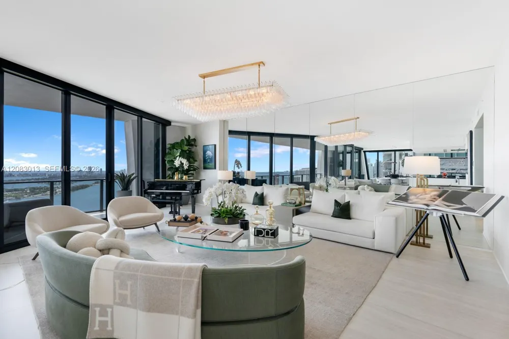 1000 Biscayne Blvd #3402 Miami, FL 33132