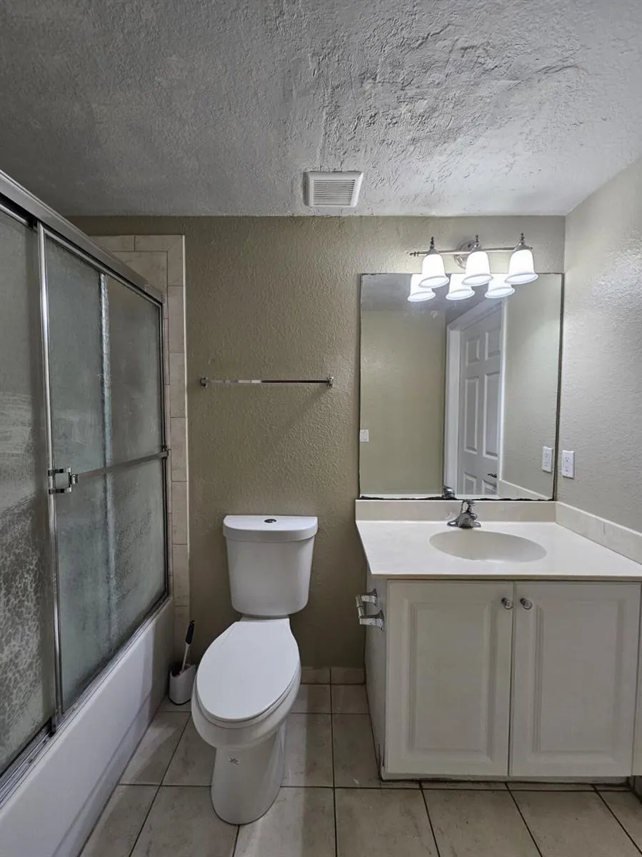 1927 MARSH HARBOR DRIVE Riviera Beach, FL 33404