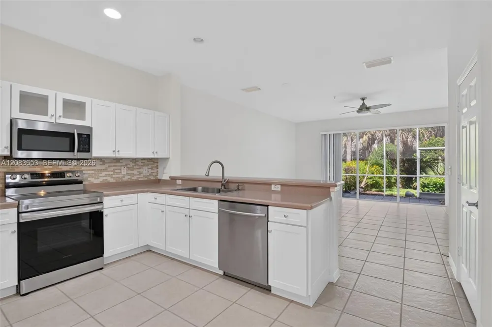 15995 Caldera Ln Other City - In The State Of Florida, FL 34110