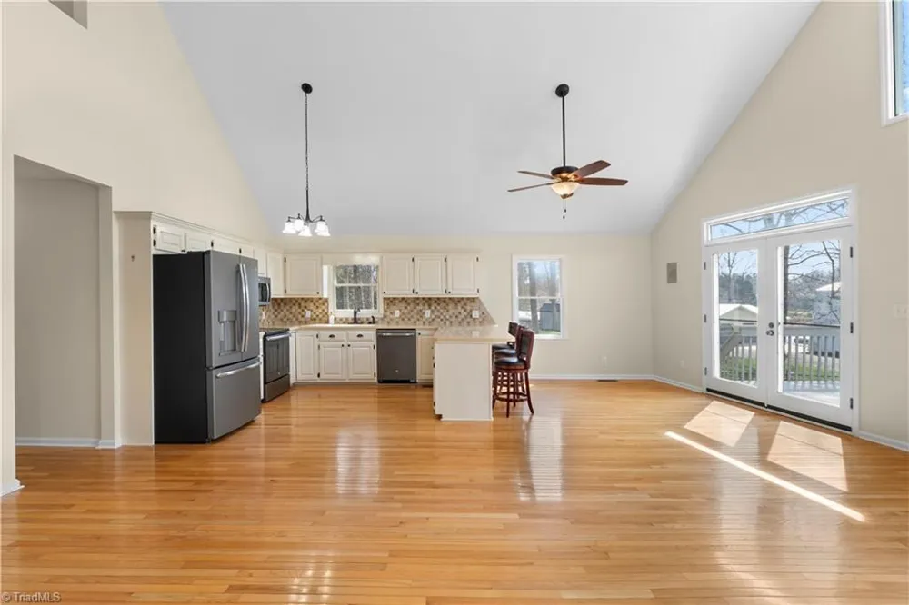 1016 Ervin Drive Lexington, NC 27292