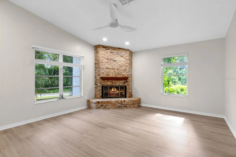 2982 KNOWLES BOULEVARD Kissimmee, FL 34741