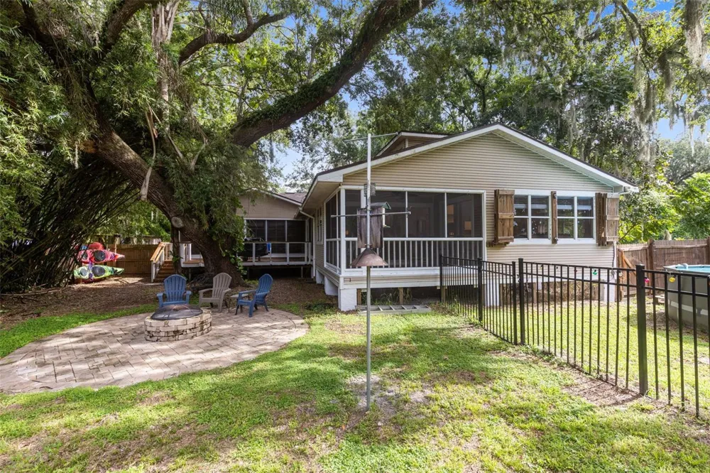 2982 KNOWLES BOULEVARD Kissimmee, FL 34741