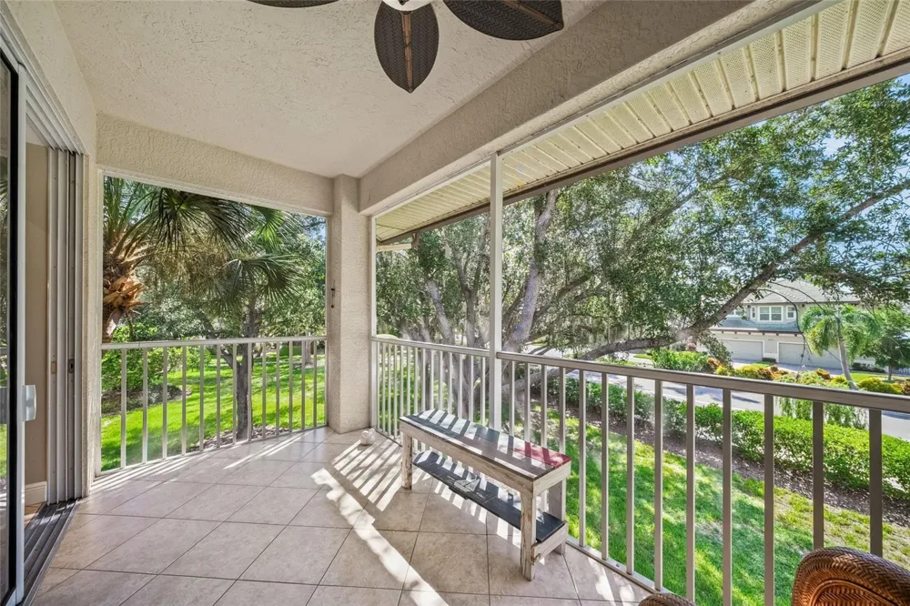 6430 MOORINGS POINT CIRCLE #201 Bradenton, FL 34202