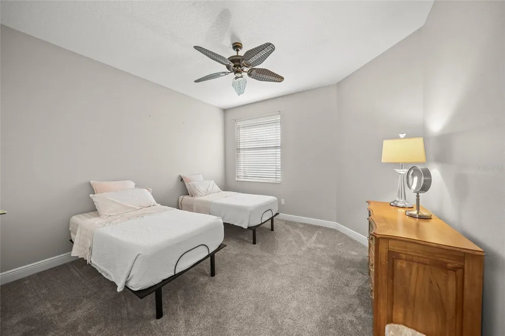 6430 MOORINGS POINT CIRCLE #201 Bradenton, FL 34202