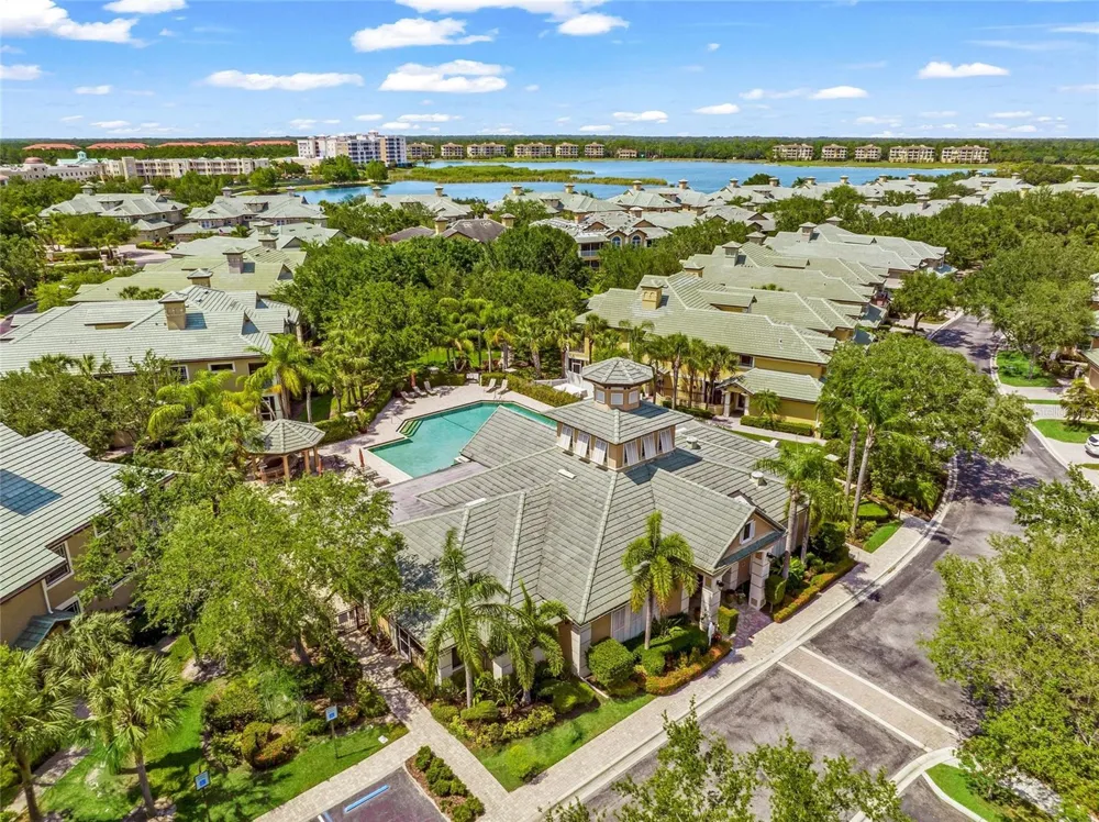 6430 MOORINGS POINT CIRCLE #201 Bradenton, FL 34202
